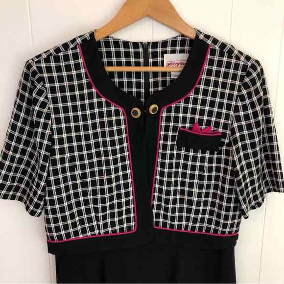 Vintage Petite Perceptions Black and Bright Pink Suit Dress Little Jacket 8P - Picture 2 of 13
